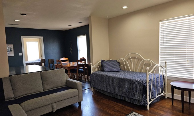 Baytown Apartment | Cozy one-bedroom/one-bath apartment in Baytown TX