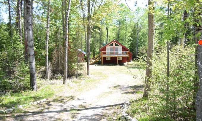 Presque Isle Ski Chalet | Cozy, peaceful chalet tucked in the woods! 2 miles from the beach on Lake Huron.
