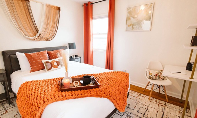 Boise Bench House | Cozy & Quiet | King Bed | Micron | Free Parking