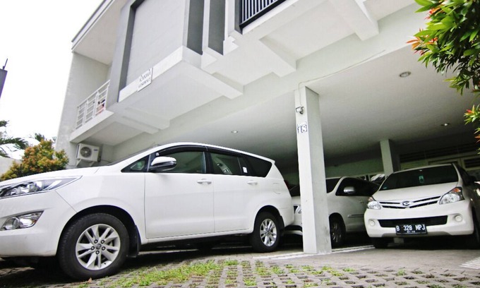 Surabaya House | Cozy residence at Surabaya Center