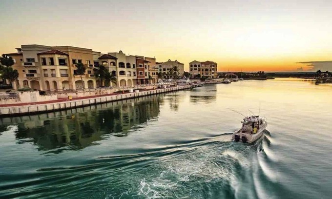 Cap Cana Marina Condo | Cozy Retreat, 5 minutes to Juanillo Beach at Fishing Lodge Marina Cap Cana!