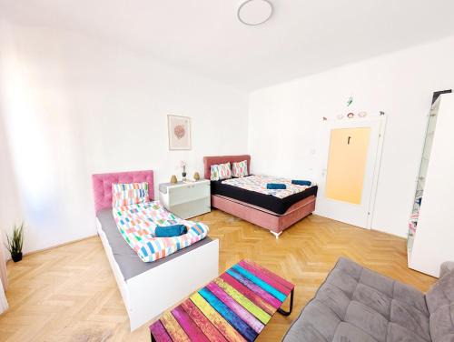 Neulerchenfeld House | Cozy Rooms next to Lugner City