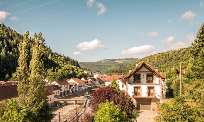 Ochagavia Cottage | Cozy rural house in the heart of the Navarrese Pyrenees