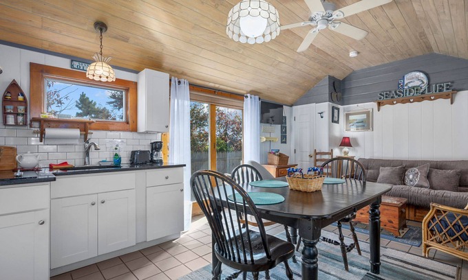 Yarmouth Cottage | Cozy Seaside Cottage with Private Beach & Cape Cod Charm!