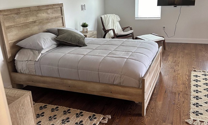 Hickory Apartment | Cozy Studio apartment inHickory