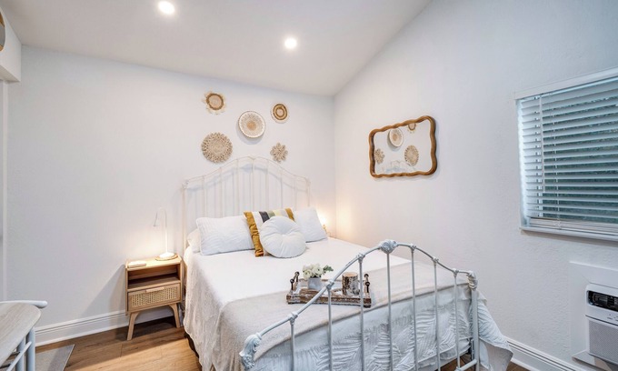 Miami Springs Apartment | Cozy Studio Just 5 Minutes from Miami Airport! Comes with 1 Free Parking Space.