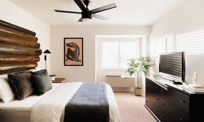 Greenwood Village Condo | Cozy Studio Unit in DTC