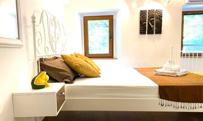 Kotor Old Town Apartment | Cozy Studio With Views of the Charming Garden