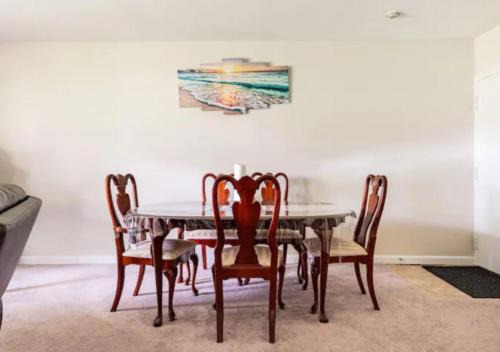 Norwood Apartment | Cozy Two Bedrooms Apartment in Norwood - Boston Massachusetts