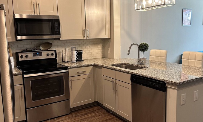 Lindbergh Apartment | Cozy & unique home in the heart of Buckhead!