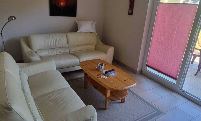 Gelbensande Condo | Cozy vacation apartment in the countryside with garden and terrace