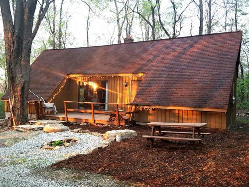 Champion House | Cozy Vacation Rental with High-Speed Wi-Fi near Seven Springs, Pennsylvania