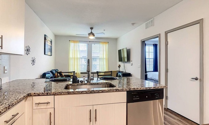 Kissimmee Apartment | Cozy Vacay Apartment with Pool