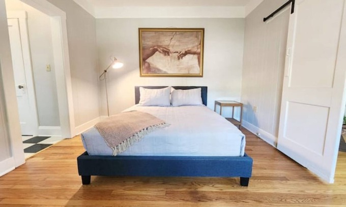 Colonialtown North House | Cozy Vintage Bungalow @Mills50 District