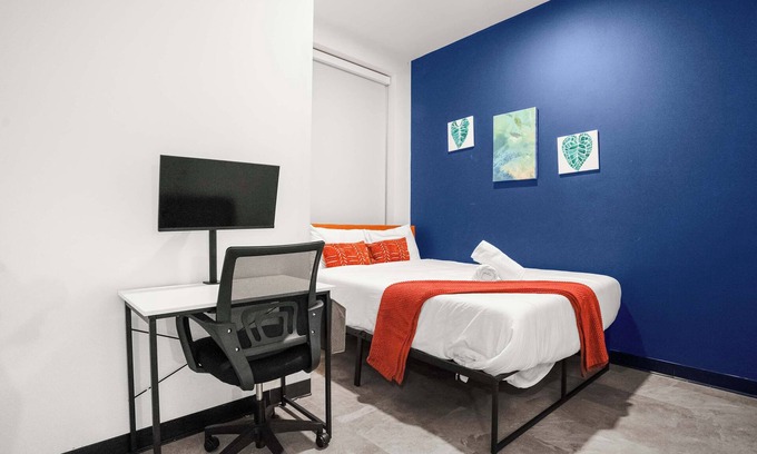 Cultural District Apartment | CozySuites Stunning 1BR in Downtown Pitts #14