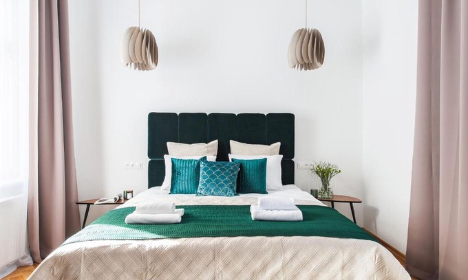 Stare Miasto Apartment | Cracovian Home - LoftAffair