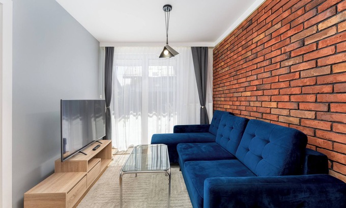 Libertow Apartment | Cracow Luxury Apartment with Garden