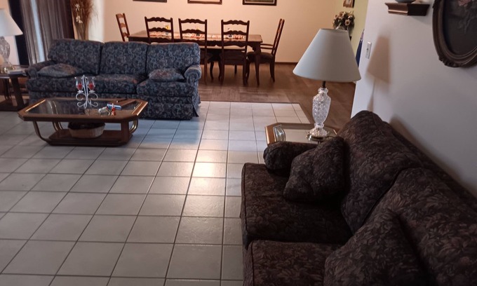 Rattan Bed & Breakfast | CRAWFORD HOUSE