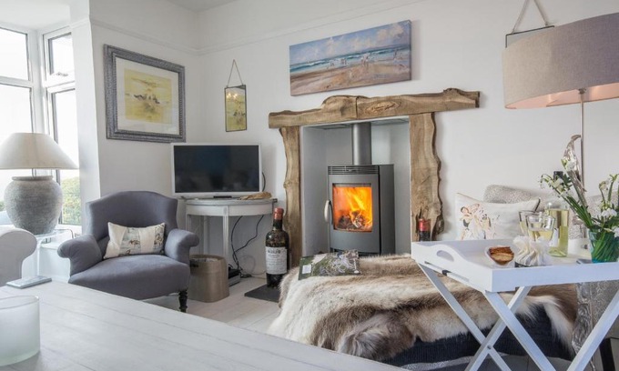 Sennen House | Creagle, Sennen Cove