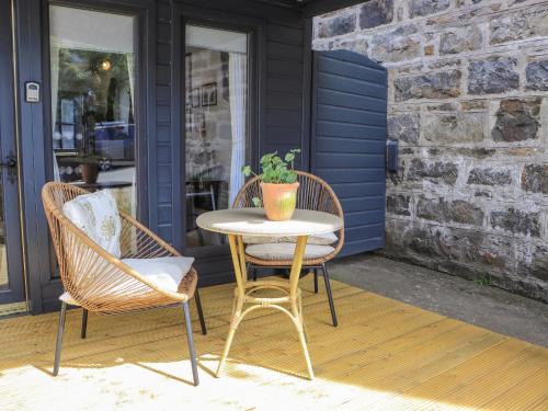 Stornoway House | Creed Cabin