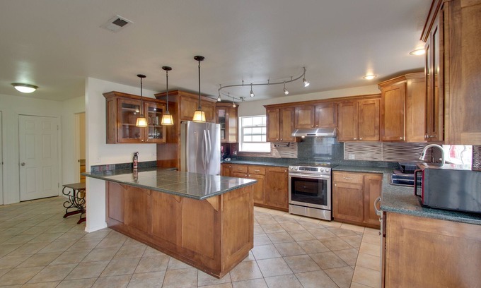 Crescent City North House | Crescent City Home w/Hot Tub: Half-Block to Beach