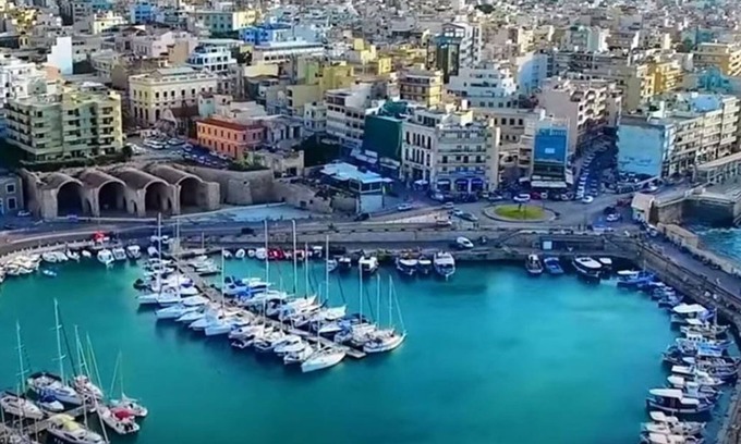 Agios Dimitrios Apartment | Crete aparthouse NortnModern Apartment with Shared Sea View Patio near beach