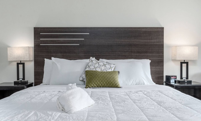 Crewe Hotel | Crewe Boutique Inn