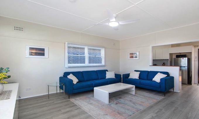 Ettalong Beach House | Crimson Belle Ettalong Beach
