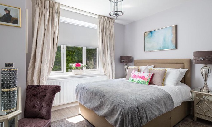 Kensington Apartment | Cromwell road apartments