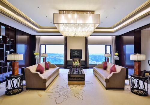Xindu Resort | Crowne Plaza Chengdu Panda Garden by IHG-Near Panda Base