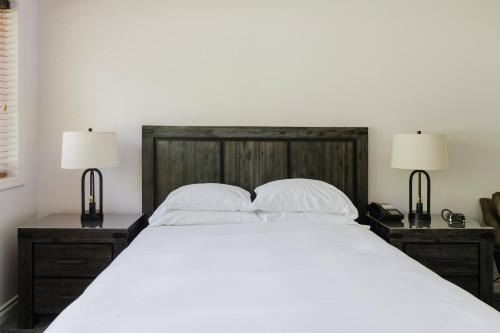 Enumclaw Cabin | Crystal Mountain Hotels