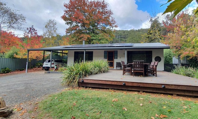 Porepunkah House | CRYSTALBROOK COTTAGE : Mt Buffalo