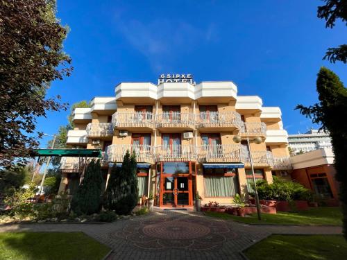 Kiskunhalas Hotel | Csipke Hotel