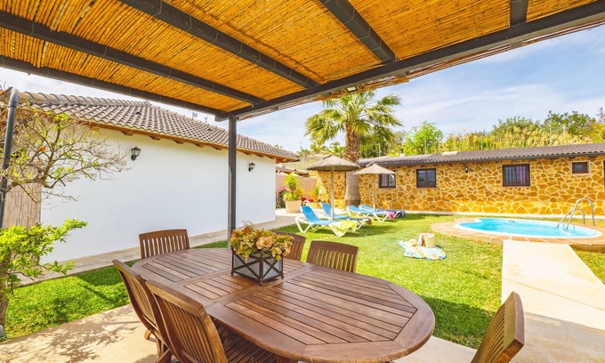 Cartama Cottage | Cubo's Casita Rural Haro/free wifi/private pool