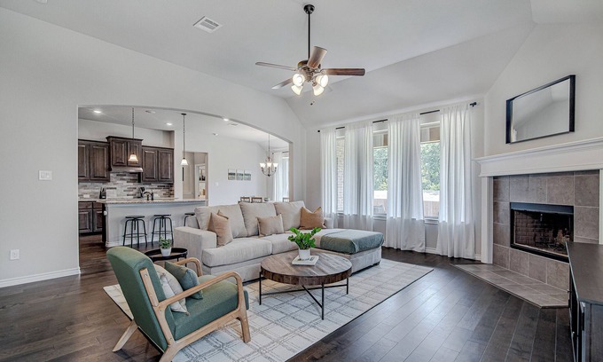 Joshua House | Cul-de-Sac Oasis: Your Perfect Family Hideaway!