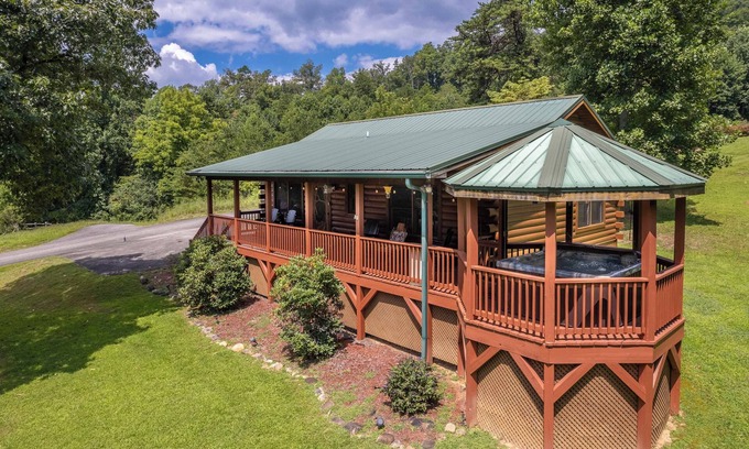 Qualla Cabin | Customer Appreciation Year! See Discount information in Ad