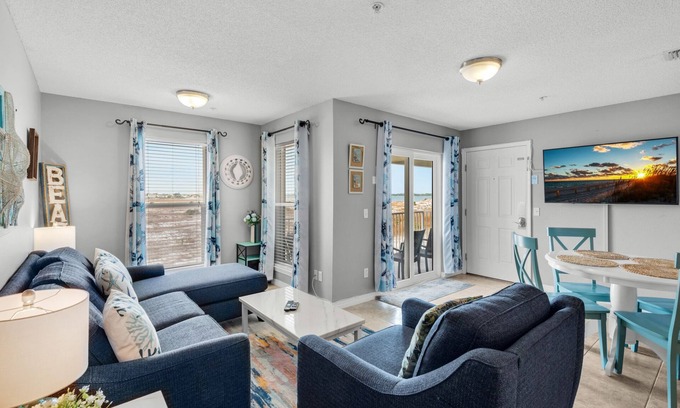 Navarre Beach Condo | 🌴Cute 1BR|Steps2Beach w/Incredible View|Pool!🌴