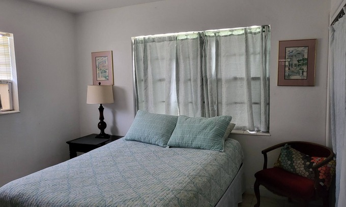 Drummond And Ware House | Cute & Clean in Very Cool St. Andrews by the Bay