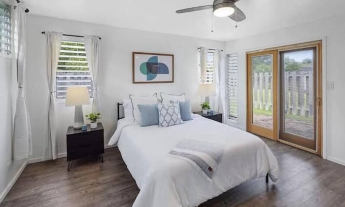 Kailua Apartment | Cute, cozy 1 bed walk to Beach