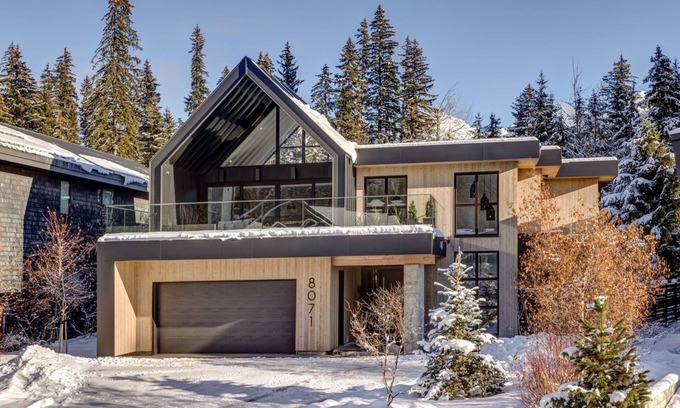 Whistler Ski Chalet | Cypress Sky Retreat