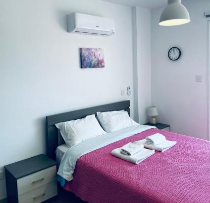 Larnaca Apartment | Cyprus Penelope