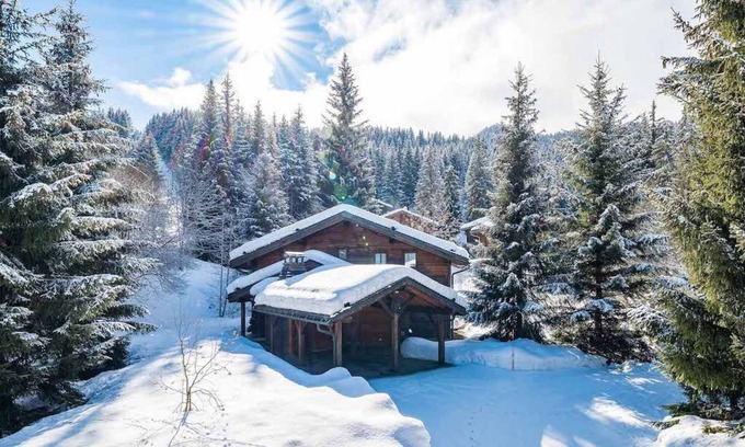 La Perriere Ski Chalet | Découvrez Les 3 Vallées | Chalet Privé + Jacuzzi