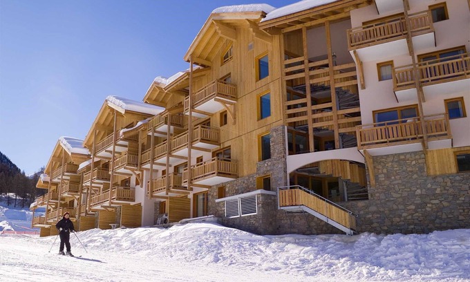 Les Orres Condo | Départ et retour ski aux pieds ! Appartement 7p