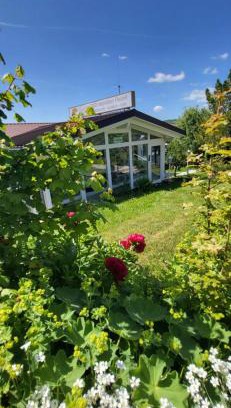 Niedenstein Apartment | D&B staycation Ferienpark