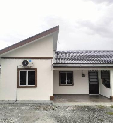 Kampung Rawa House | D'Parking Homestay Klia Sepang Budget Murah