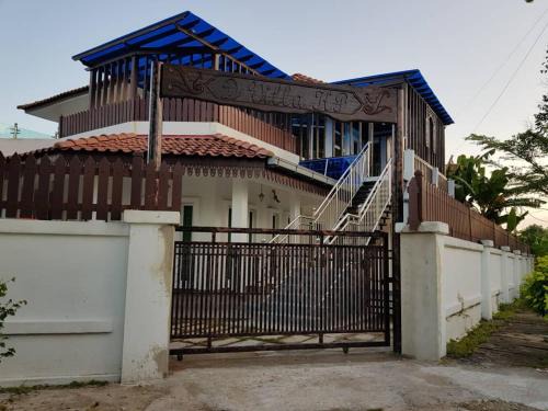 Kampung Merbau Patah House | D'Villa KP