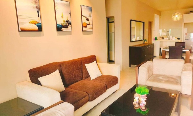 Tebrau Apartment | D06-Tebrau Ikea/Toppen/Aeon Mall Walk within 5 min