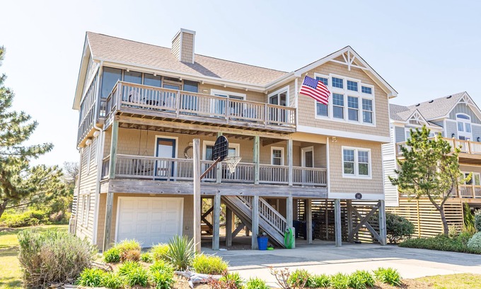 Duck House | D4302 Shore Enough. Semi-OF, Sanderling, Elevator, PETS OK, Community Pool