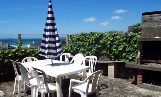 Plomodiern House | D8004- VILLA SEA VIEW WITH LARGE GARDEN 150 M FROM THE BEACH OF PORS-AR-VAG
