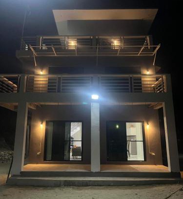 Udalo House | Da Arreglados’ Beach House